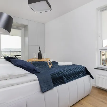 Navalis Tricity-gdynia By Renters *